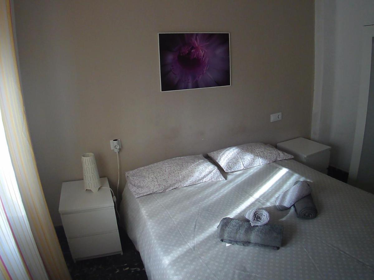 La Casita De Pepe - Piso Compartido Hotel บาเลนเซีย ภายนอก รูปภาพ