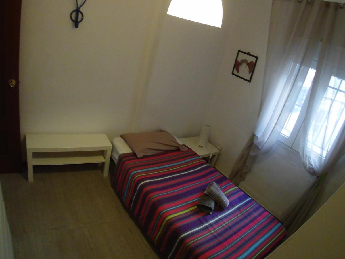 La Casita De Pepe - Piso Compartido Hotel บาเลนเซีย ภายนอก รูปภาพ