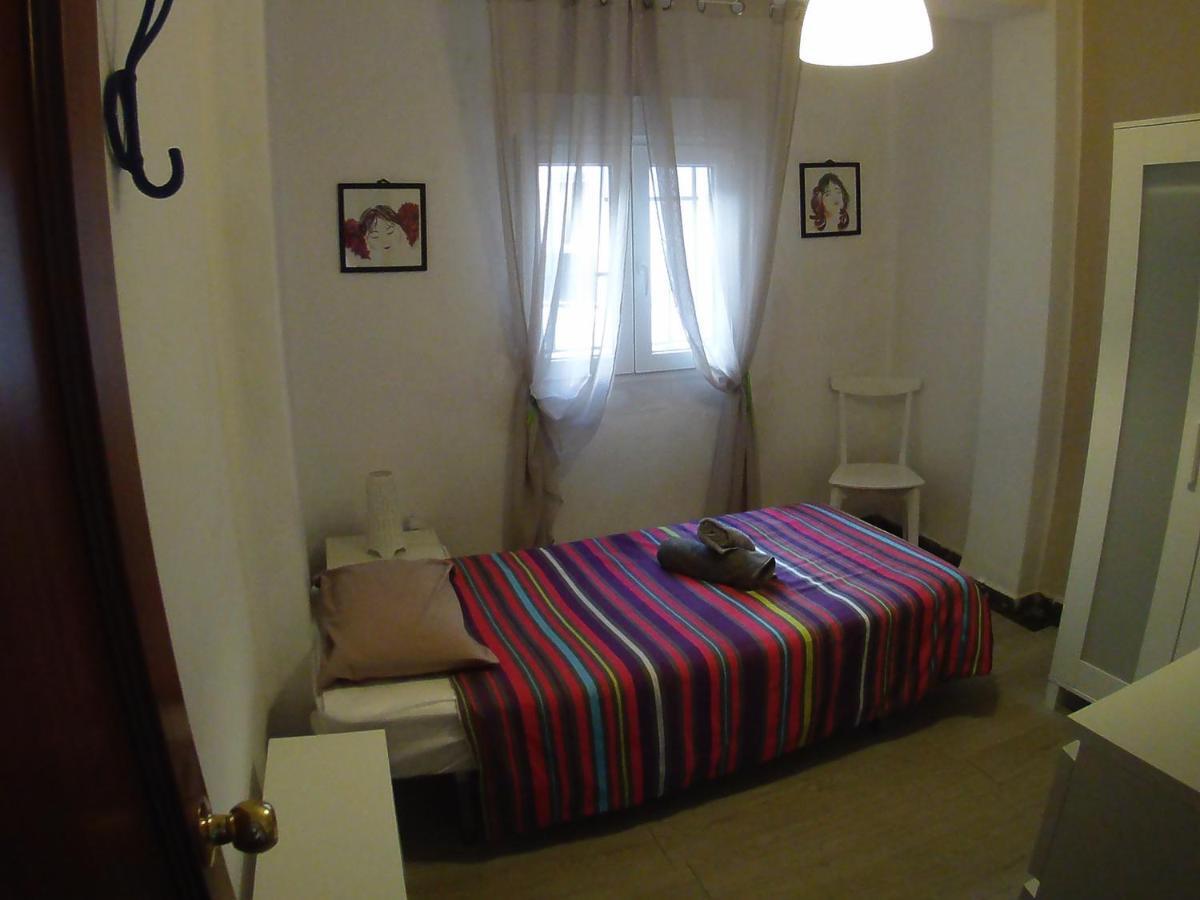 La Casita De Pepe - Piso Compartido Hotel บาเลนเซีย ภายนอก รูปภาพ