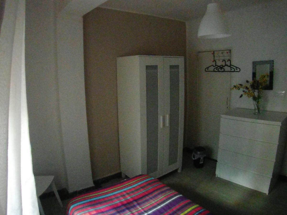 La Casita De Pepe - Piso Compartido Hotel บาเลนเซีย ภายนอก รูปภาพ