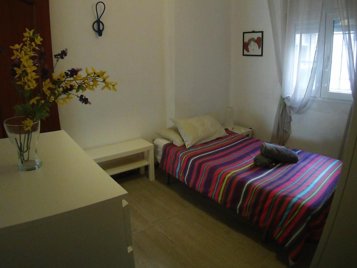 La Casita De Pepe - Piso Compartido Hotel บาเลนเซีย ภายนอก รูปภาพ