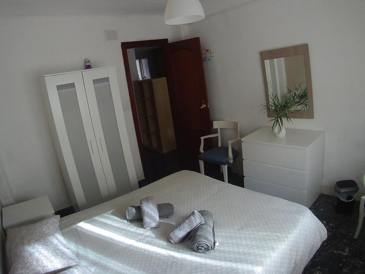 La Casita De Pepe - Piso Compartido Hotel บาเลนเซีย ภายนอก รูปภาพ